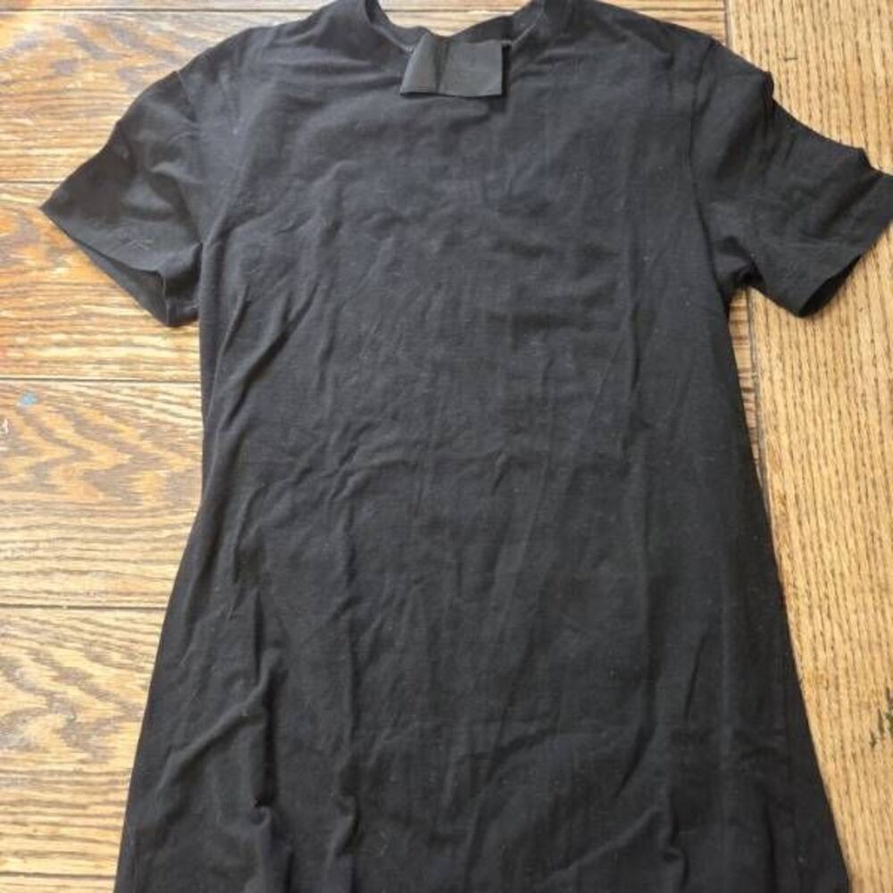 Prada black short sleeve tshirt sz Small